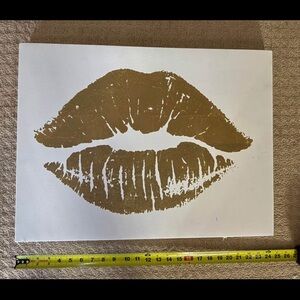 Gold Lips Canvas Art